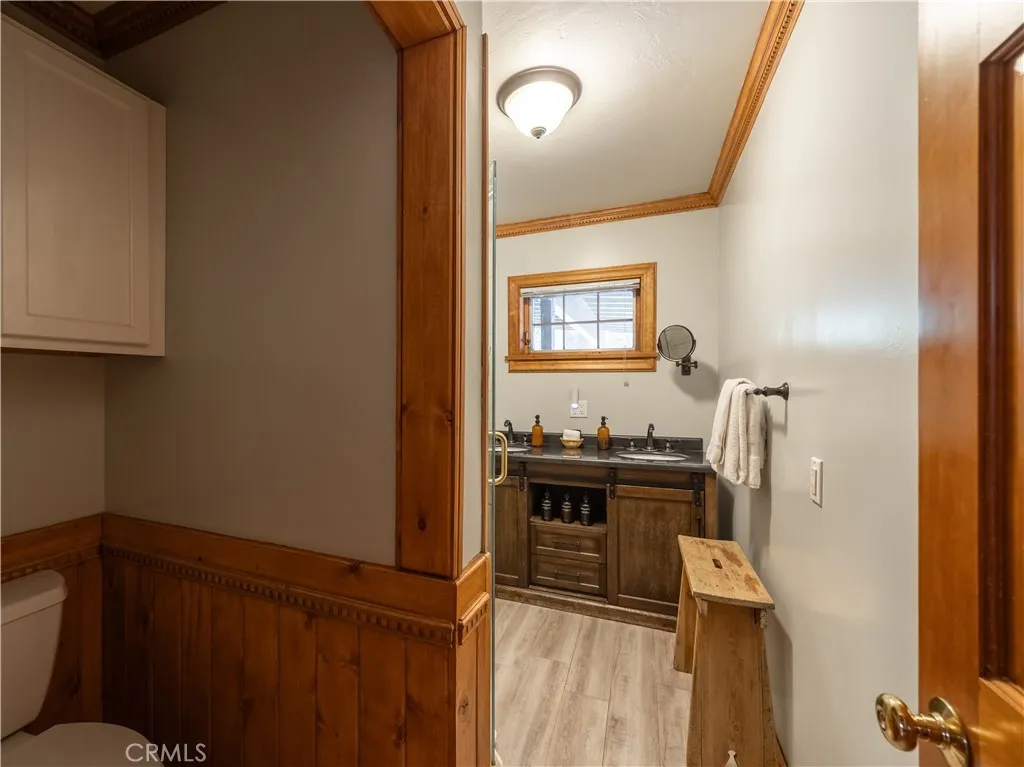 40153 Lakeview Drive, Big Bear Lake, California 92315 home-pic-17